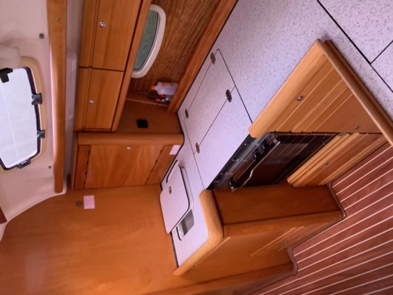 Yacht hire Bocca di Magra cheap Bavaria 42