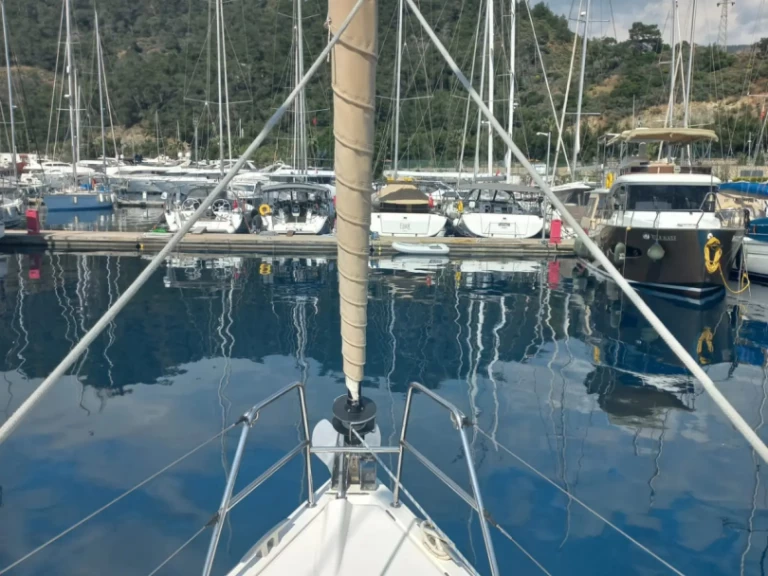 Charter a Dufour Dufour 410 Grand Large in Marmaris (district) on Samboat
