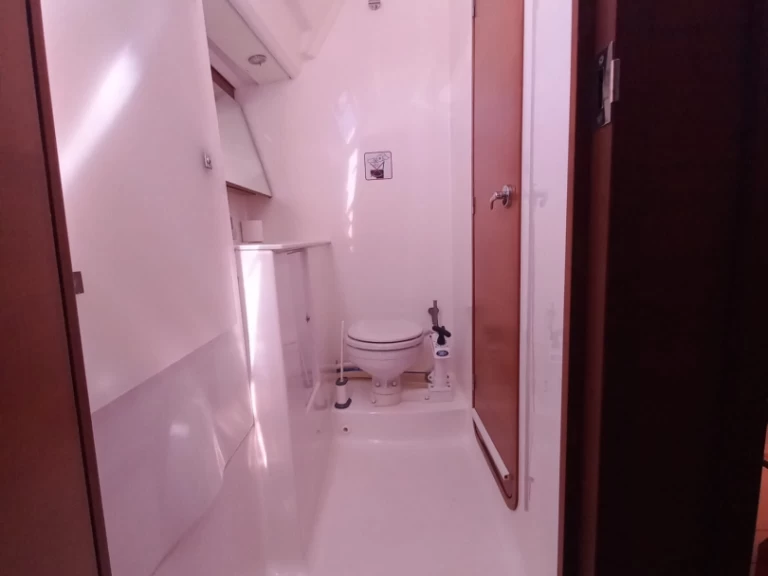 Yacht charter Marmaris (district) - Dufour Dufour 450 Grand Large on SamBoat