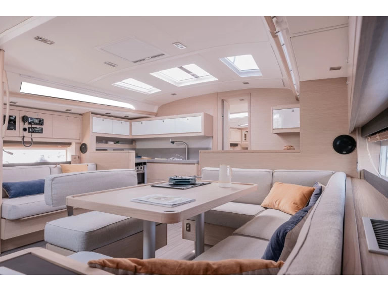 Hire a Dufour Dufour 470 Furnari