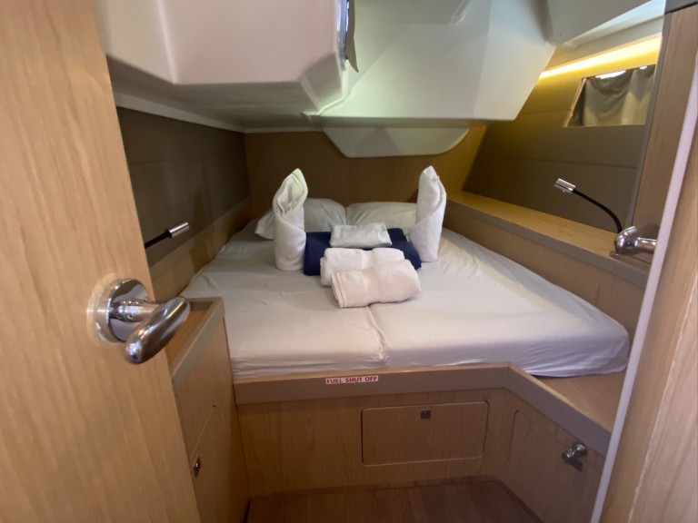 Hire Sailboat with or without skipper Bénéteau Road Town