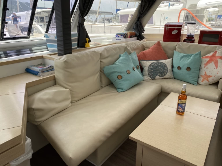 Hire Catamaran with or without skipper Fountaine Pajot Road Town