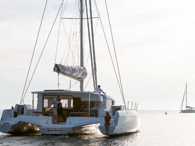 Hire a Neel Neel 47 Ajaccio