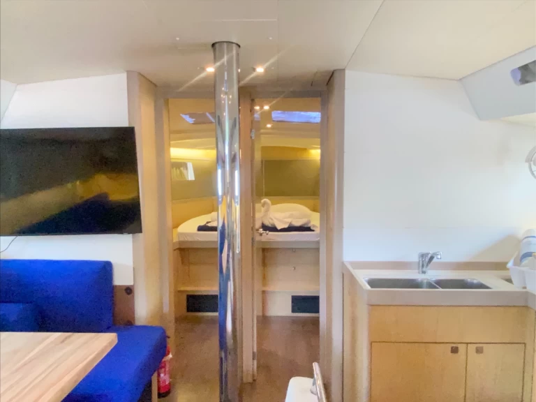 Yacht hire Road Town cheap Beneteau Oceanis 48 (Owner's Version)