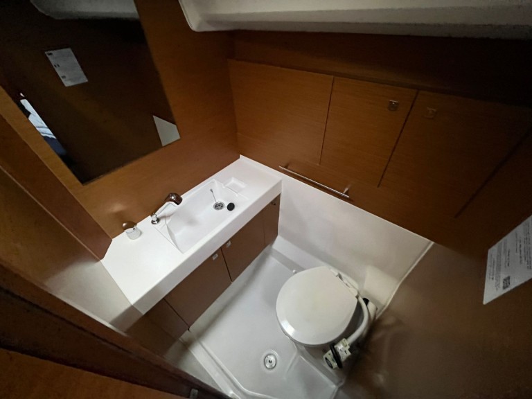 Jeanneau Sun Odyssey 410 charter bareboat or skippered in  Sukošan