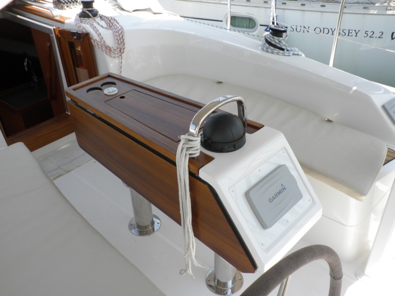 Charter a Bavaria Cruiser 34 in Sukošan on Samboat