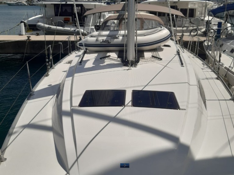 Yacht hire Sukošan cheap Cruiser 46