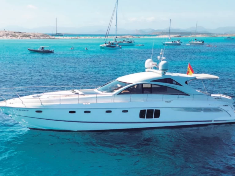 Luxury Yacht hire in Ibiza Town - Fairline Targa 64