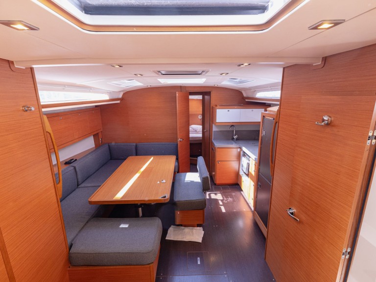 Hire Sailboat with or without skipper Dufour Kaštel Gomilica