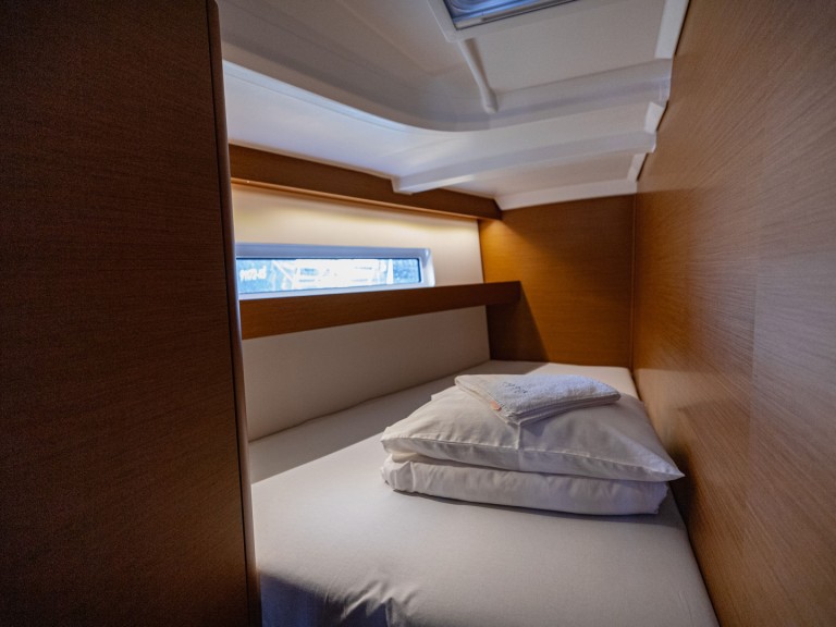 Yacht hire Kaštel Gomilica cheap Sun Odyssey 440