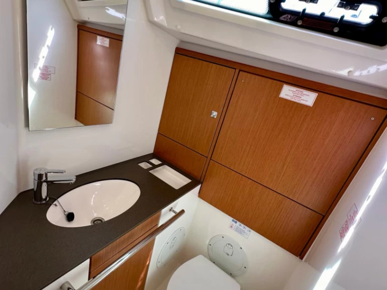 Yacht hire Sukošan cheap Cruiser 46