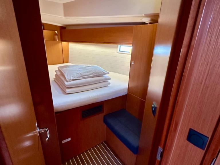 Yacht charter Sukošan - Bavaria Cruiser 46 on SamBoat