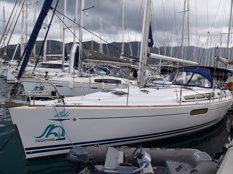 Yacht hire Marmaris cheap Sun Odyssey 44i