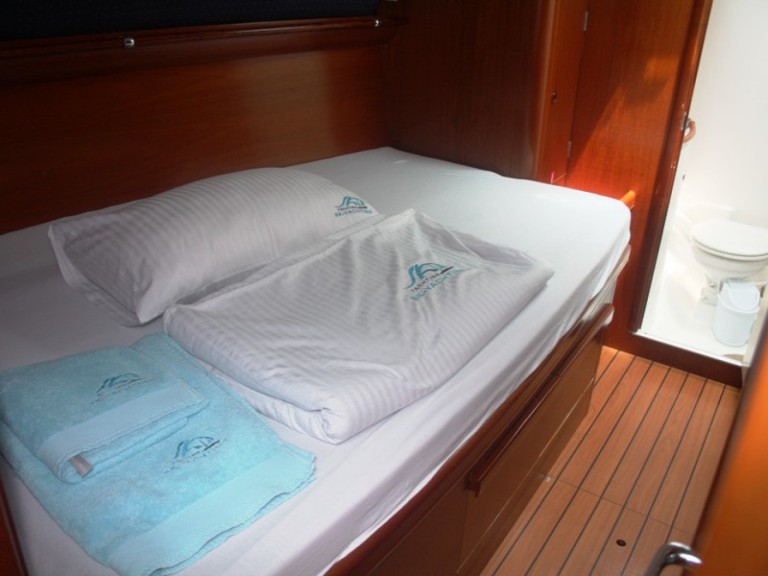 Sailboat hire in Marmaris - Bénéteau Beneteau 50