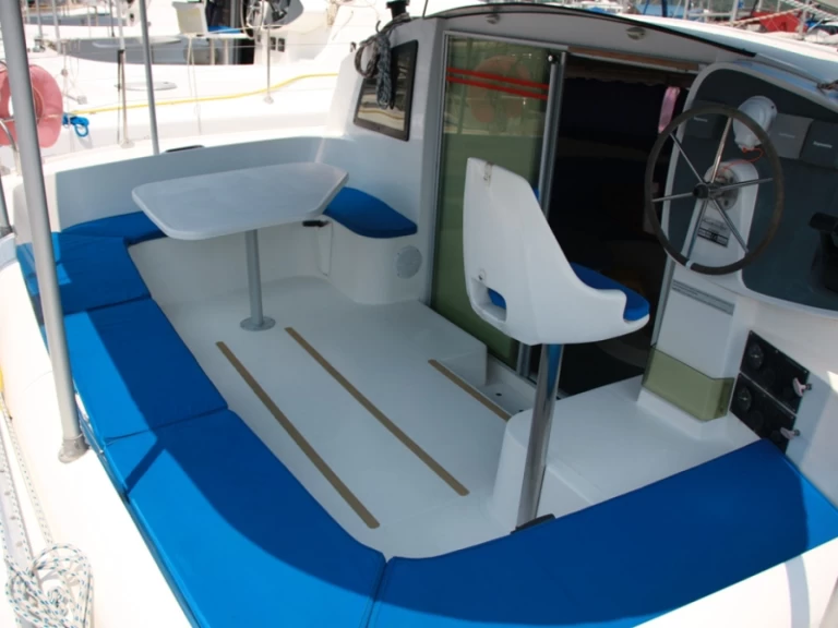 Hire a Fountaine Pajot Athena 38 Marmaris