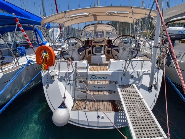 Charter a Jeanneau Sun Odyssey 50 DS in Marmaris on Samboat