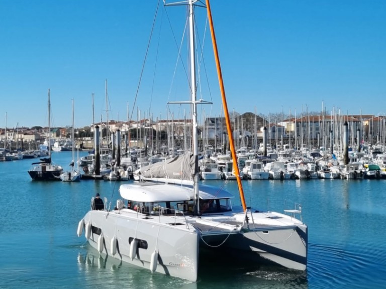 Hire Catamaran Excess with a boat licence