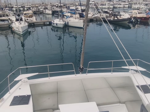 Hire Catamaran Bali with a boat licence