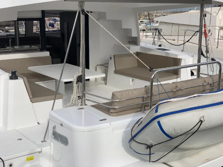 Hire a Bali Catamarans Bali 4.5 Fly Salerno