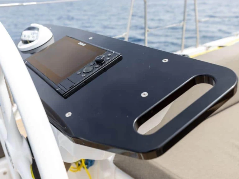 Yacht hire Palma de Mallorca cheap Dufour 41