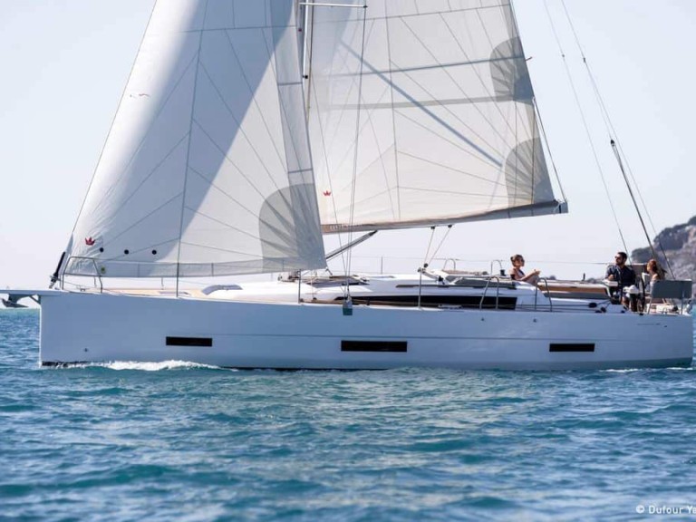 Sailboat to hire Palma de Mallorca at the best price
