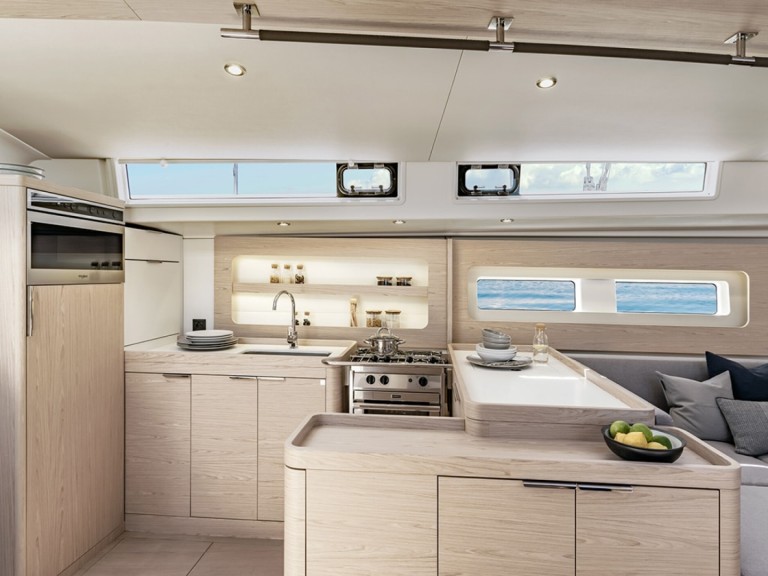 Yacht charter Palma de Mallorca - Bénéteau Oceanis 54 on SamBoat