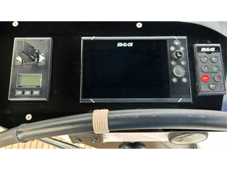 Hire Sailboat with or without skipper Dufour Palma de Mallorca