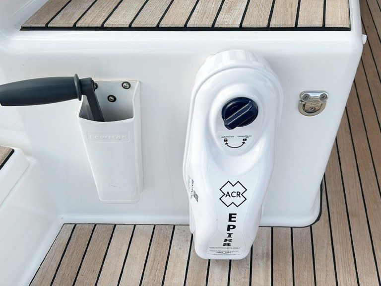 Hire Sailboat Dufour with a boat licence