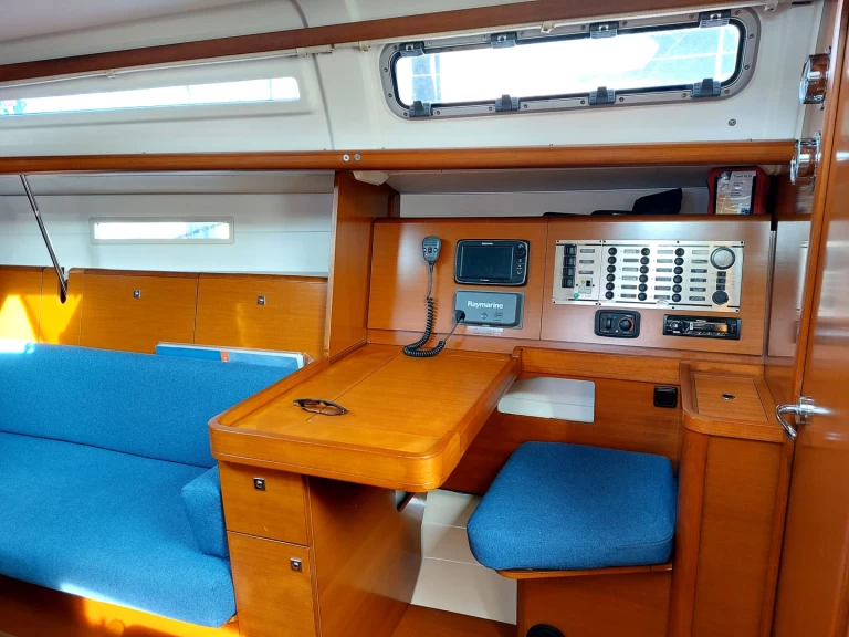 Dufour Dufour 34 E Performance charter bareboat or skippered in  Yerseke