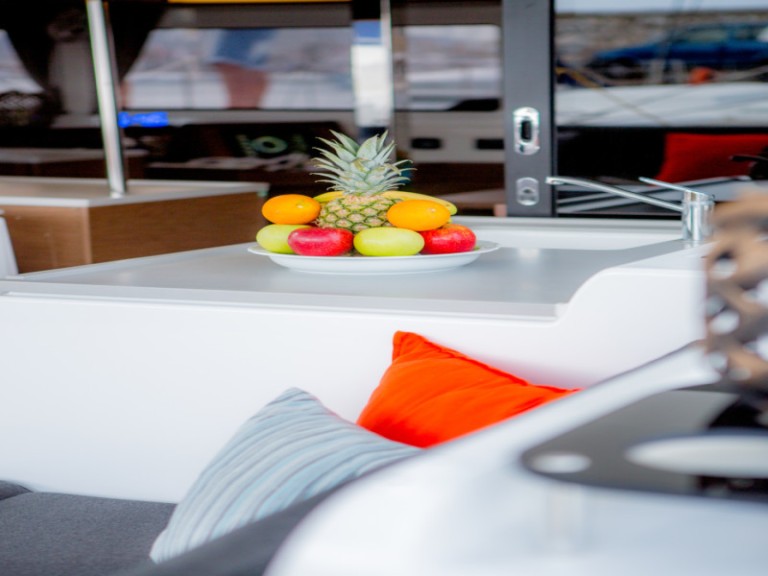 Catamaran hire in Alimos - Lagoon Lagoon 46