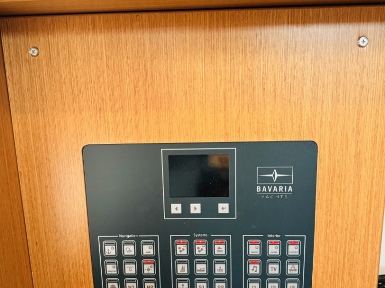 Sailboat hire in Novi Vinodolski - Bavaria Bavaria C38