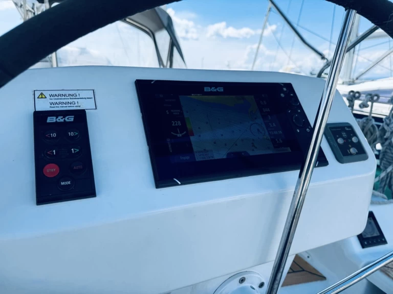 Hire a Hanse Hanse 458 Novi Vinodolski