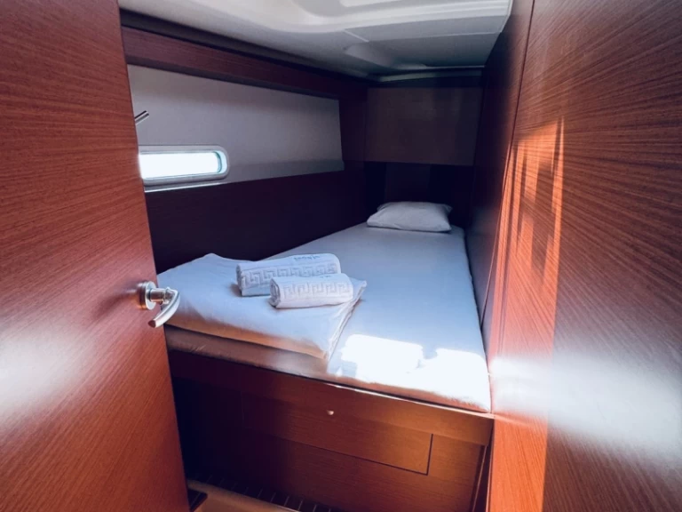 Yacht hire Novi Vinodolski cheap Hanse 458