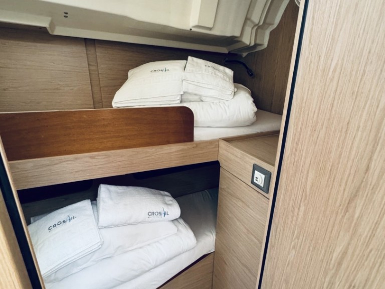 Yacht charter Novi Vinodolski - Bénéteau Oceanis 46.1 on SamBoat