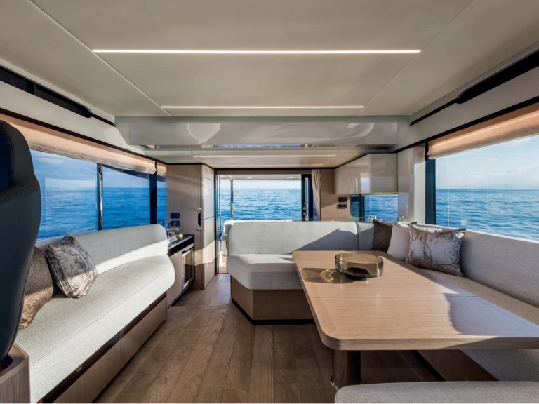 Motorboat hire in Rogoznica - Absolute Navetta 48