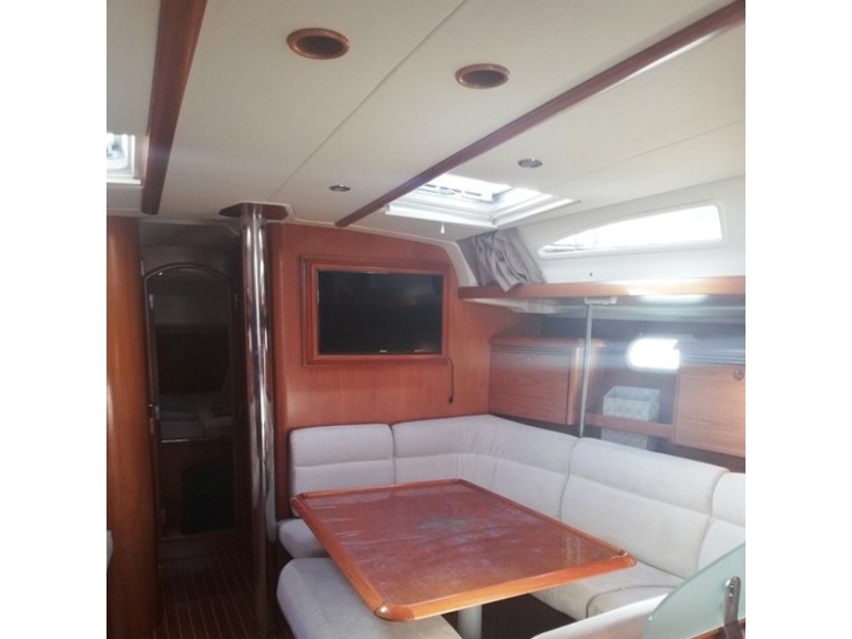 Charter a Jeanneau Sun Odyssey 43 in Kos on Samboat