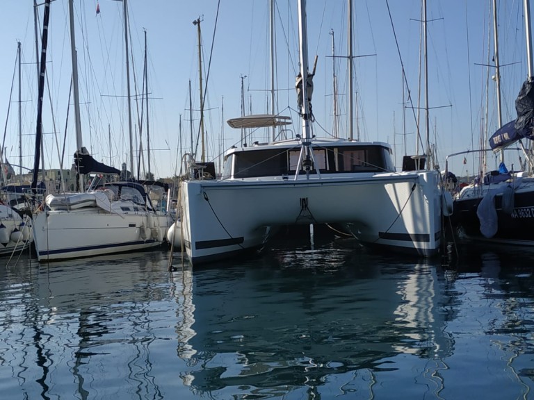 Yacht hire Procida cheap Lucia 40