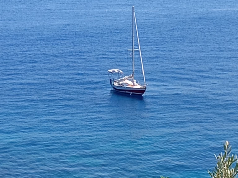 Hire Sailboat Quere with a boat licence