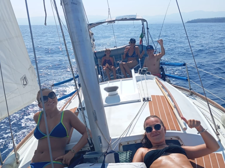 Hire a Quere Super Arlequin Milazzo