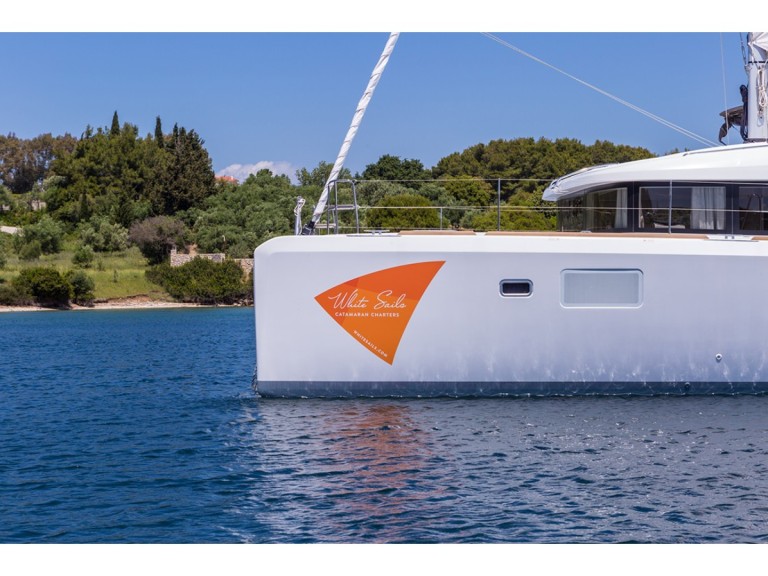 Yacht hire Préveza cheap Lagoon 39