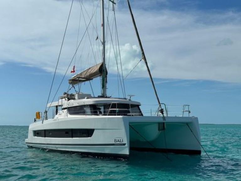 Catamaran hire in Hyères - Bali Catamarans Bali Catspace Voile