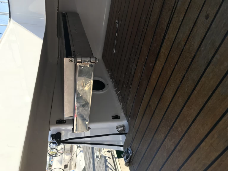 Hire Sailboat with or without skipper Elan Pirovac