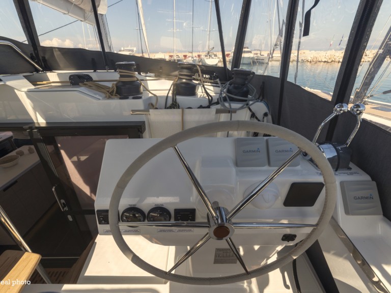 Charter a Fountaine Pajot Aura 51 in Cannigione on Samboat