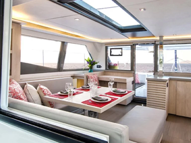 Yacht hire Marina (City) cheap Leopard 45