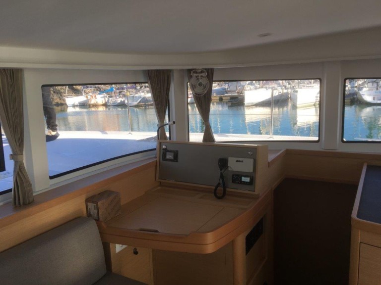 Hire a Lagoon Lagoon 42 Le Marin
