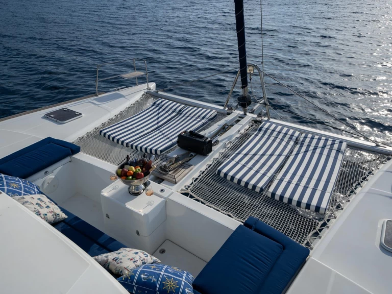 Catamaran hire in Fethiye - Lagoon Lagoon 440