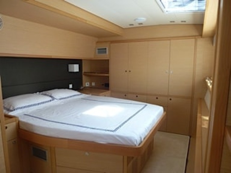 Hire Catamaran with or without skipper Lagoon Capo d'Orlando