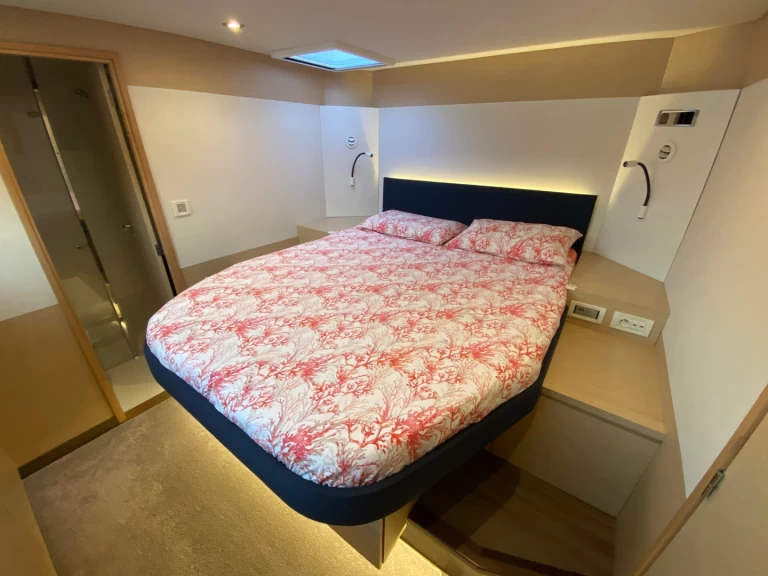 Charter a Fountaine Pajot Ipanema 58 in Cannigione on Samboat
