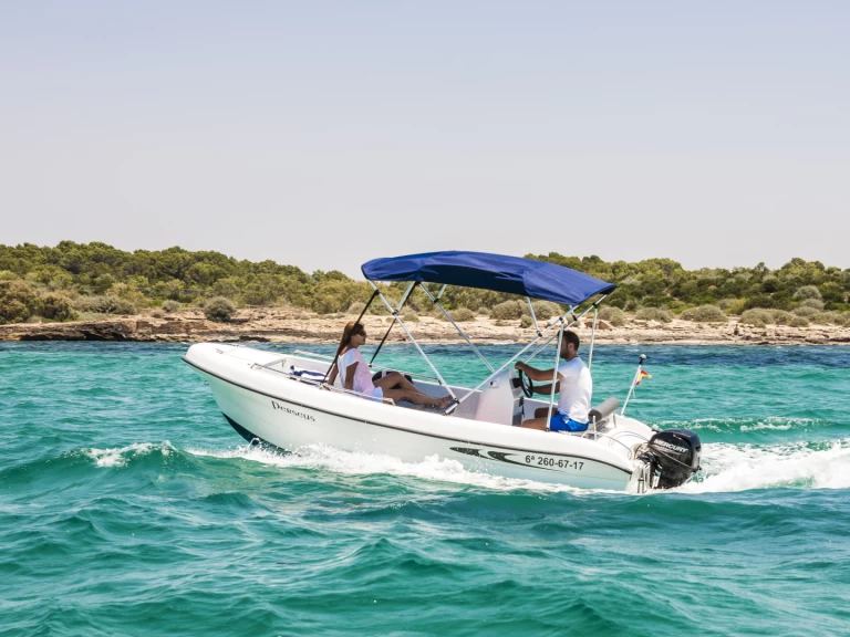 Yacht charter Portocolom - Mistral Mistral on SamBoat