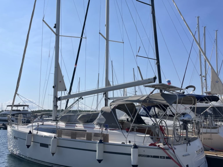 Yacht hire Šibenik cheap Bavaria 37